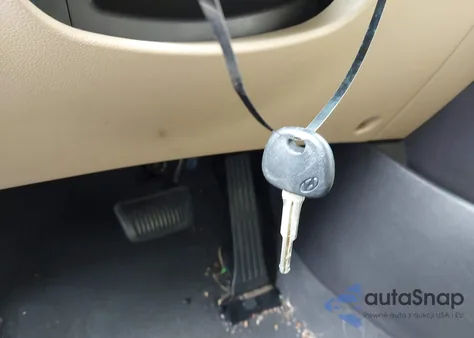 2013 Hyundai Elantra Gls from USA, damaged, VIN 5NPDH4AE9DH307204